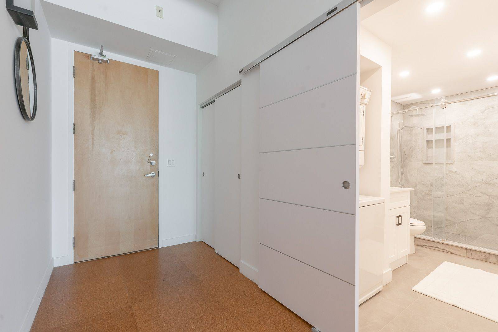 Toronto C01, ON M5T 3K7,160 Baldwin ST #507