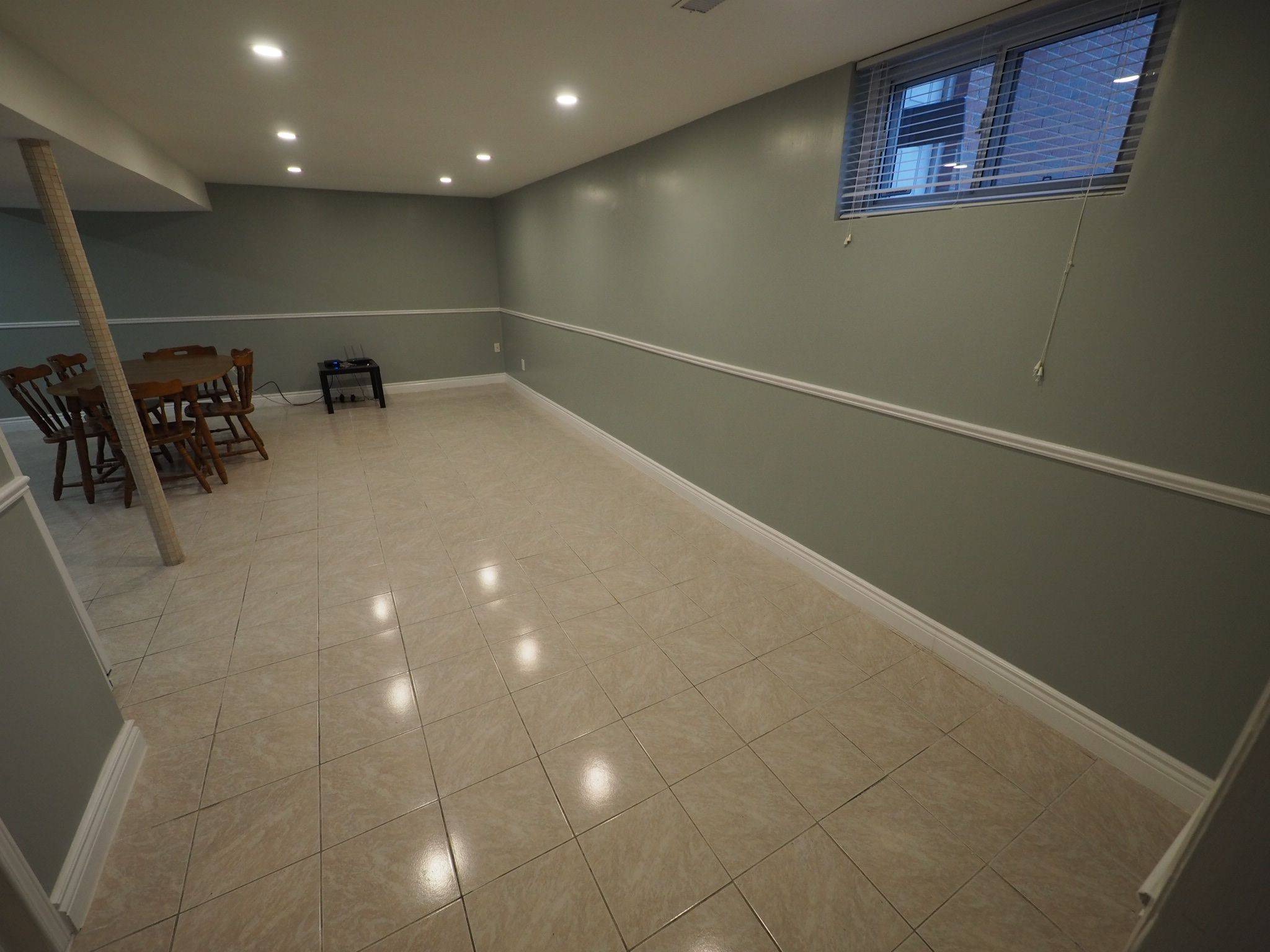 Toronto C15, ON M2J 3W7,27 Edmonton RD