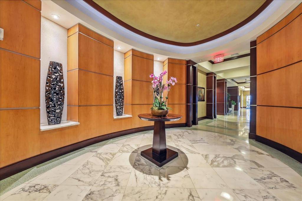 Sunny Isles Beach, FL 33160,16699 Collins Ave #2009