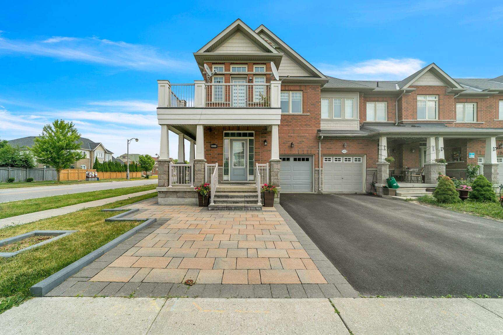 155 Windrow ST, Richmond Hill, ON L4E 0Y2