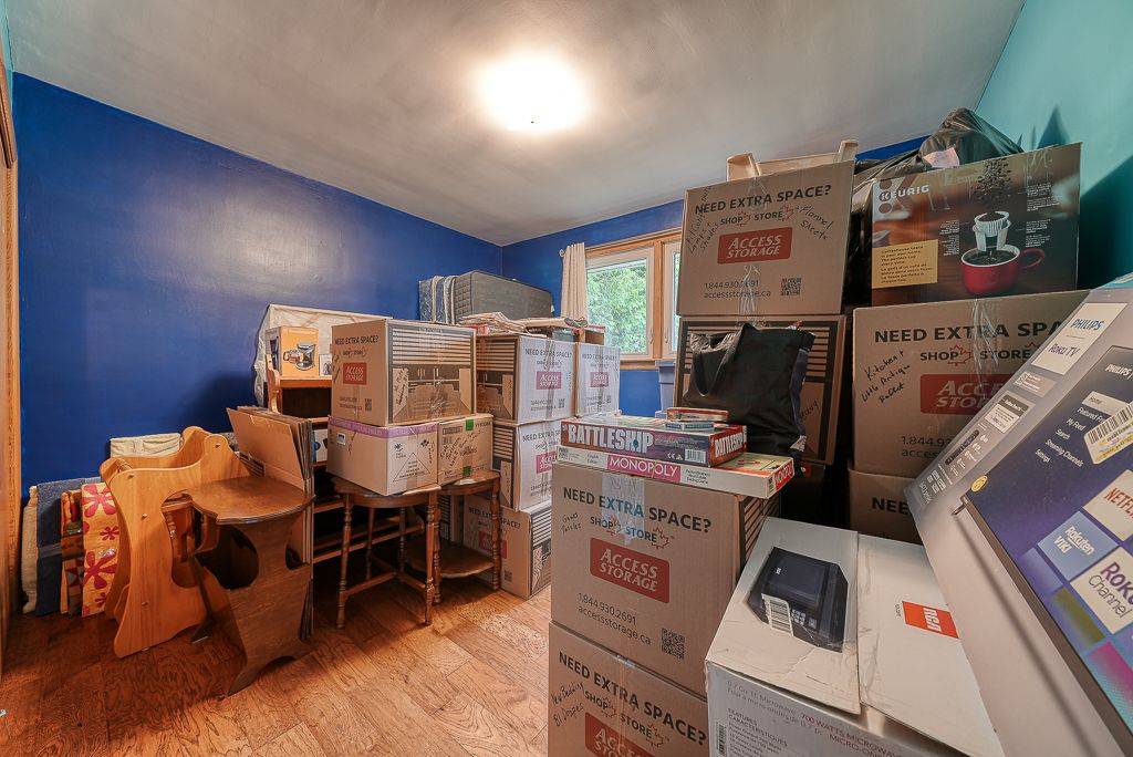 Norfolk, ON N4B 2S8,335 Delcrest AVE E