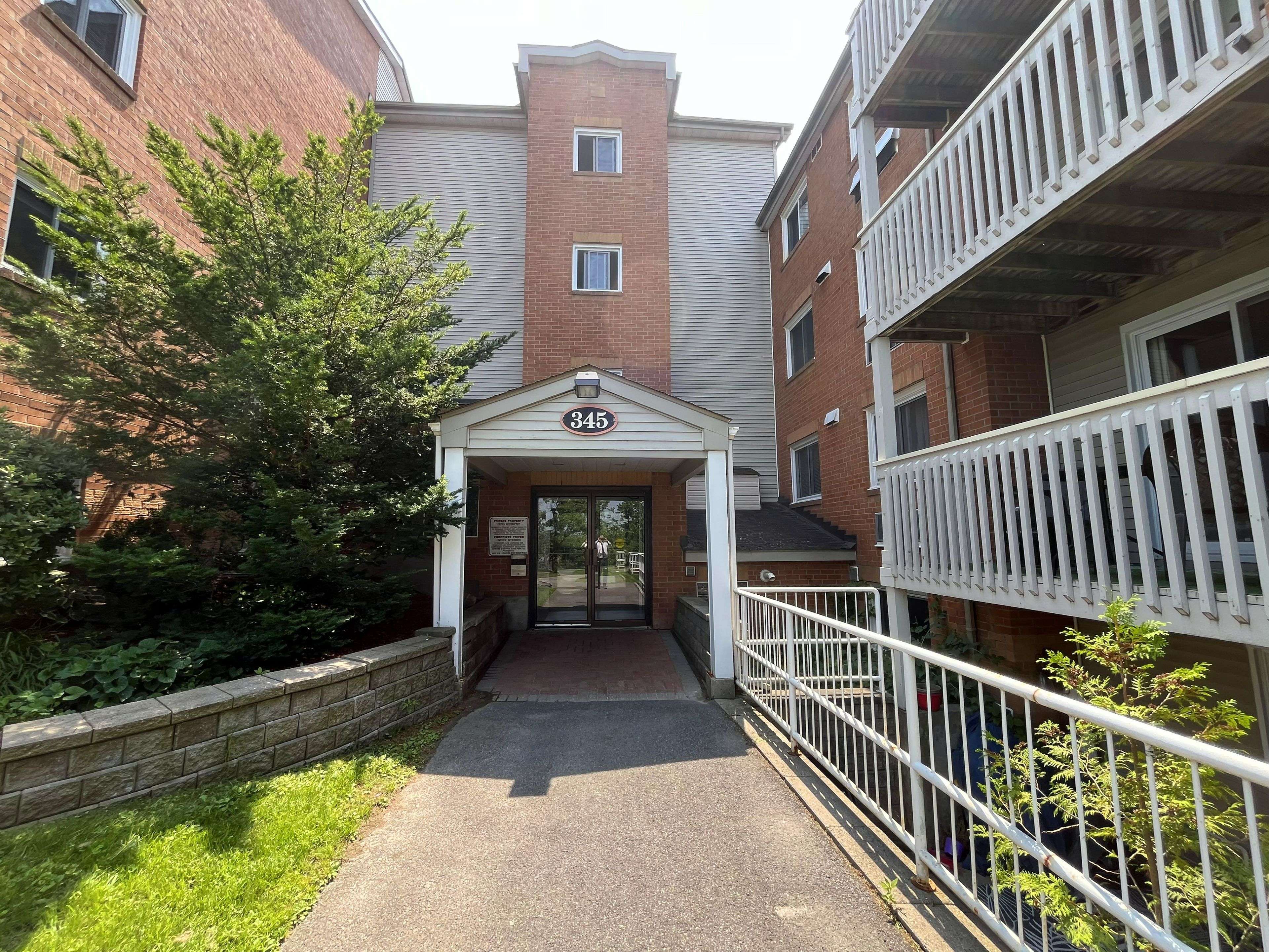 345 Centrum BLVD #108, Orleans - Cumberland And Area, ON K1E 3W9