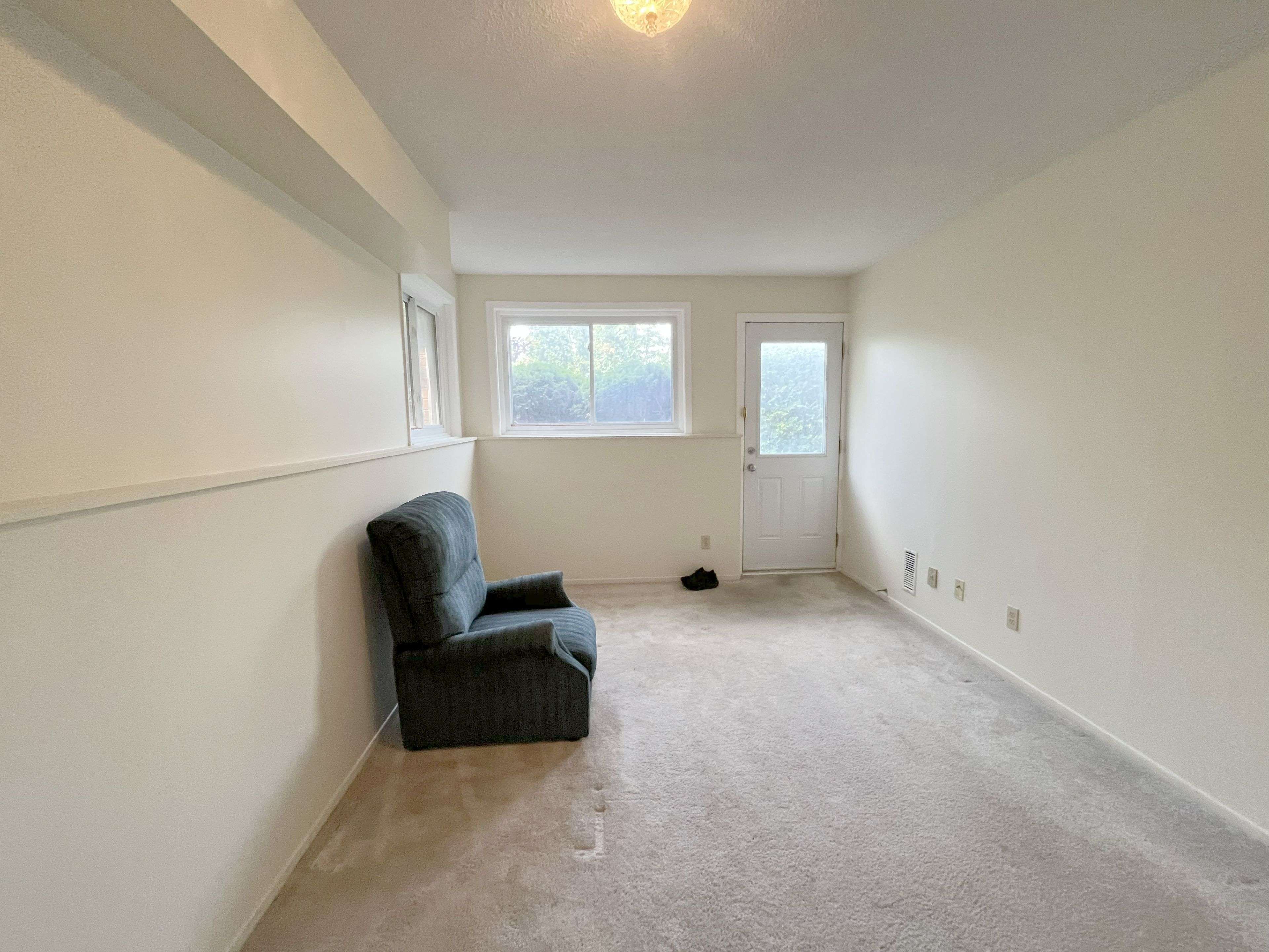 Orleans - Cumberland And Area, ON K1E 3W9,345 Centrum BLVD #108