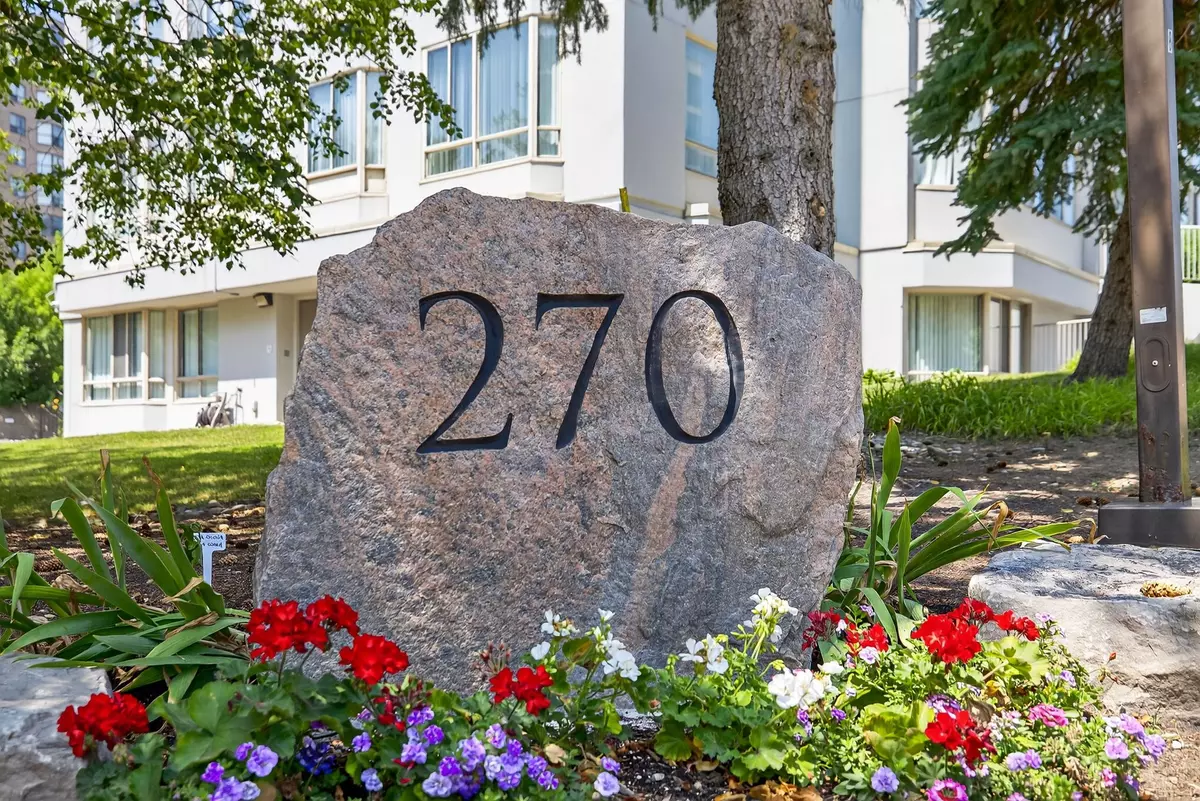 Newmarket, ON L3Y 8K2,270 Davis DR #1003