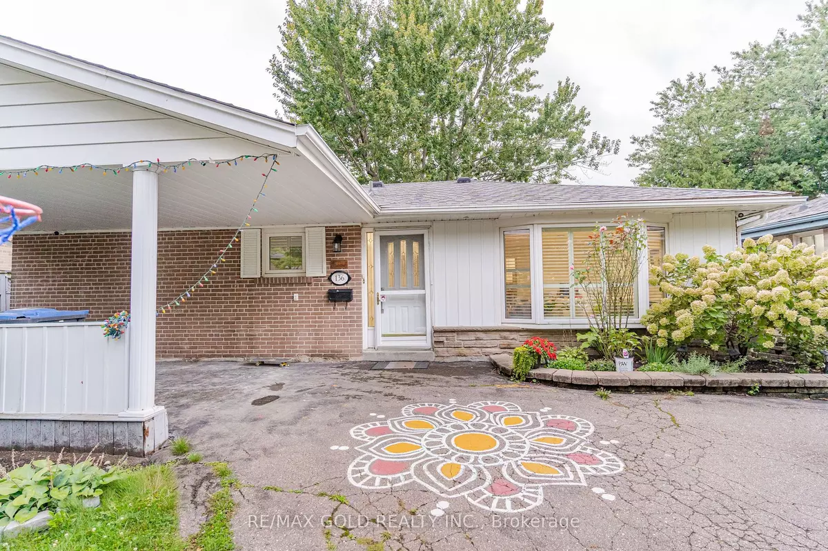 Brampton, ON L6W 2J9,136 Bartley Bull Pkwy