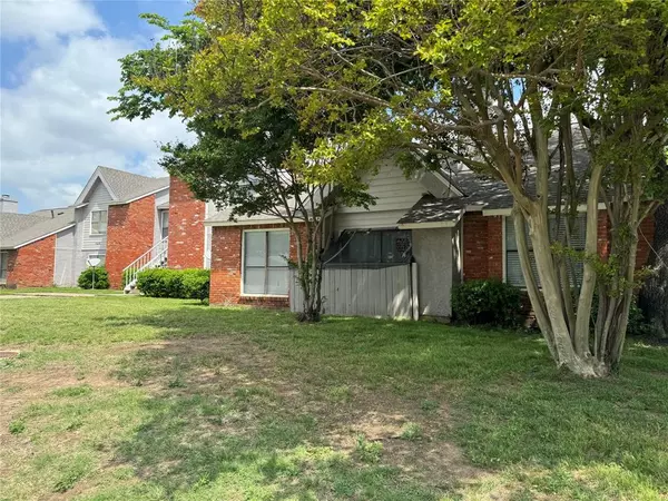 North Richland Hills, TX 76180,7413 Bogart Drive