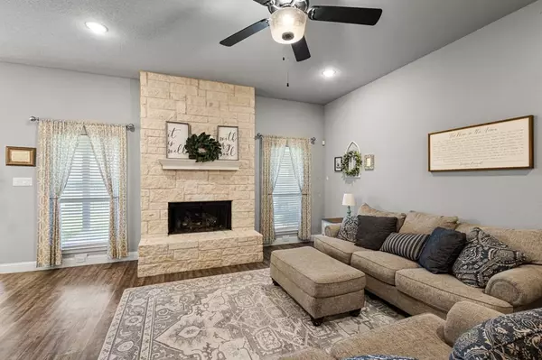 Bowie, TX 76230,1411 Jefferson Street