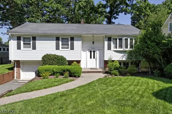 Rockaway Twp., NJ 07866,17 Wenonah Ave