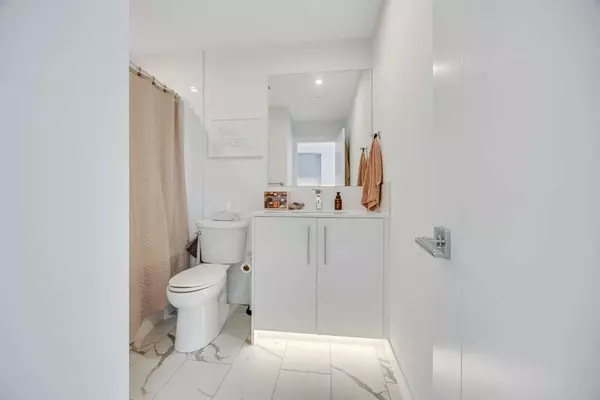 Calgary, AB T3H 6M1,8230 Broadcast Avenue SW #402