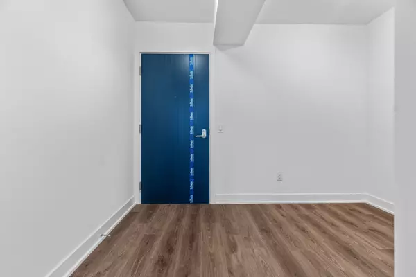 Oshawa, ON L1L 0W3,2545 Simcoe ST N #1021