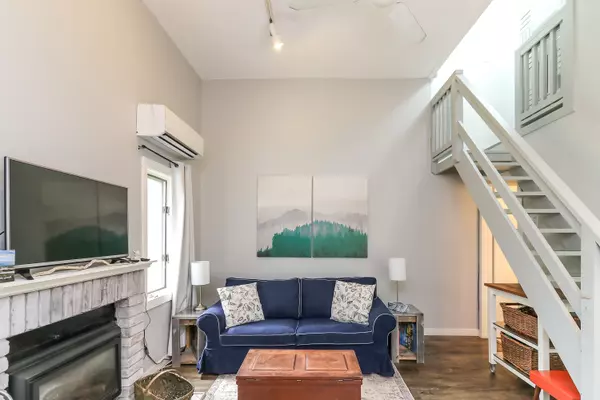 Collingwood, ON L9Y 5B4,442 Oxbow CRES