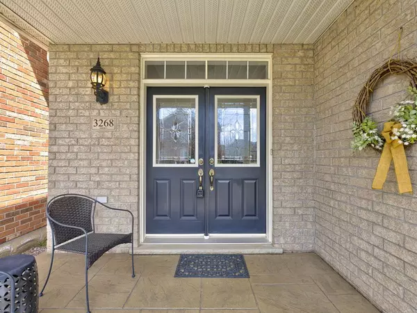 Burlington, ON L7M 0J6,3268 Sealey CRES