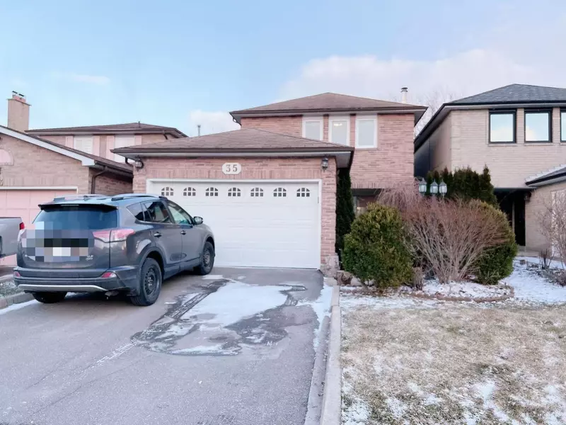 35 Don Head Village BLVD, Richmond Hill, ON L4C 7M7