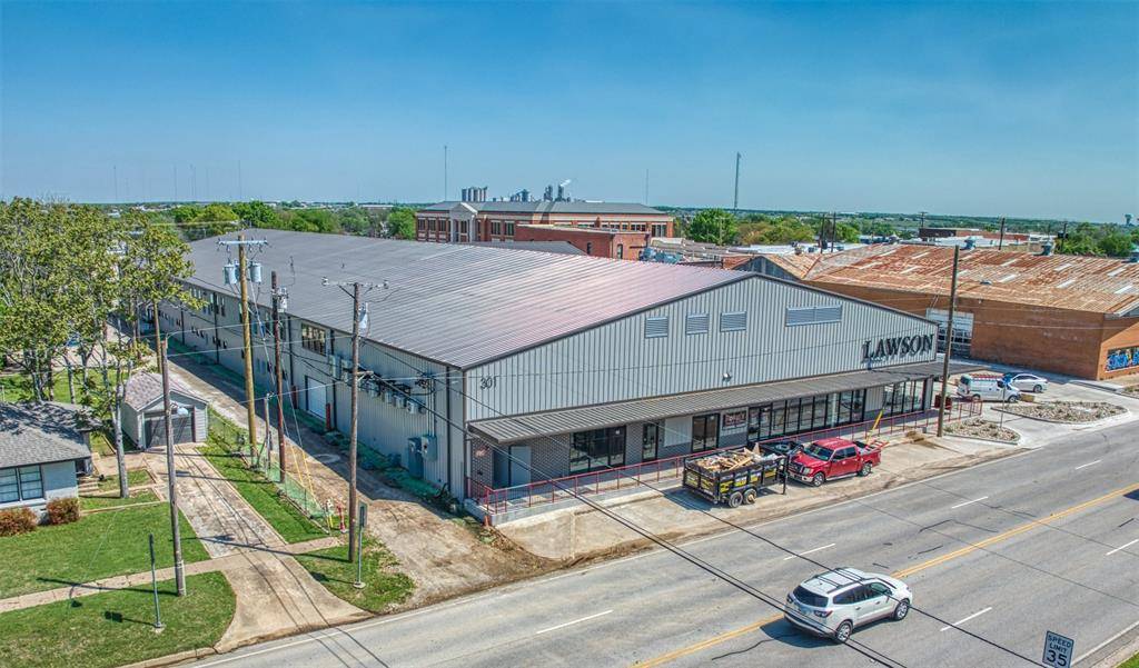 301 W Main Street, Midlothian, TX 76065