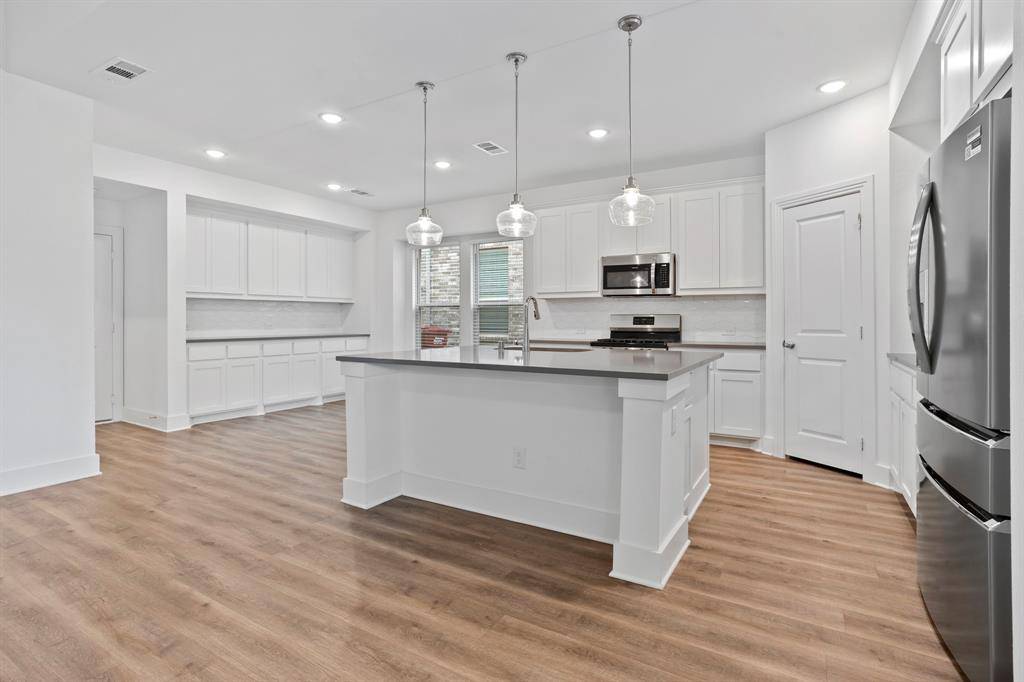 Van Alstyne, TX 75495,1801 Eagle Landing