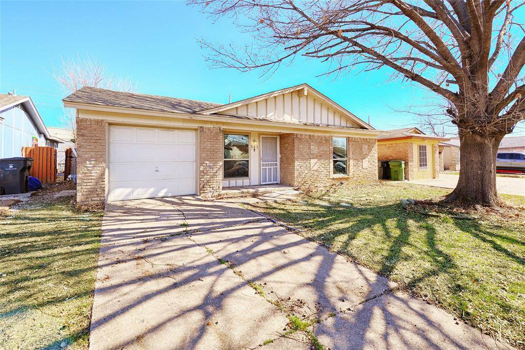 Garland, TX 75040,523 Parker Circle
