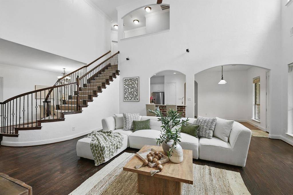 Highland Village, TX 75077,3376 Castlewood Boulevard