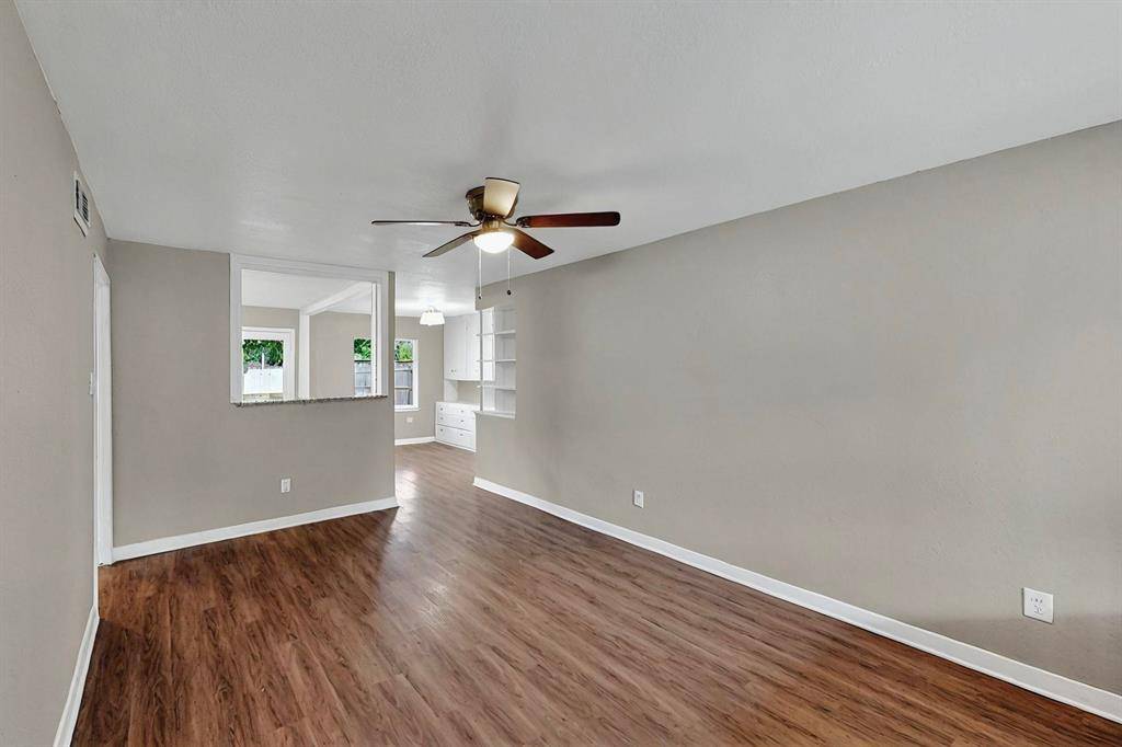 Farmers Branch, TX 75234,13439 Glenside Drive