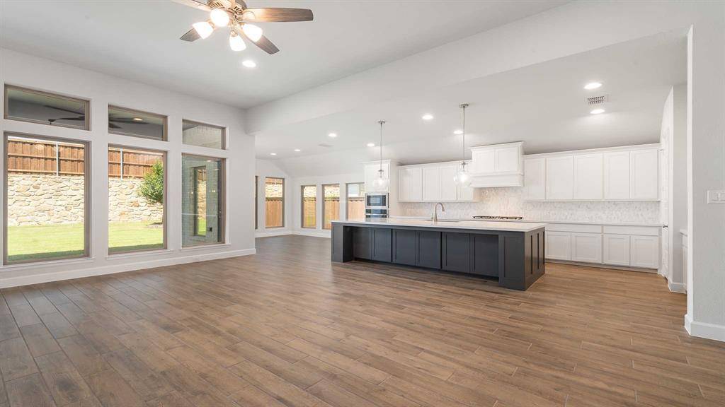 Rhome, TX 76078,129 Chisos Court