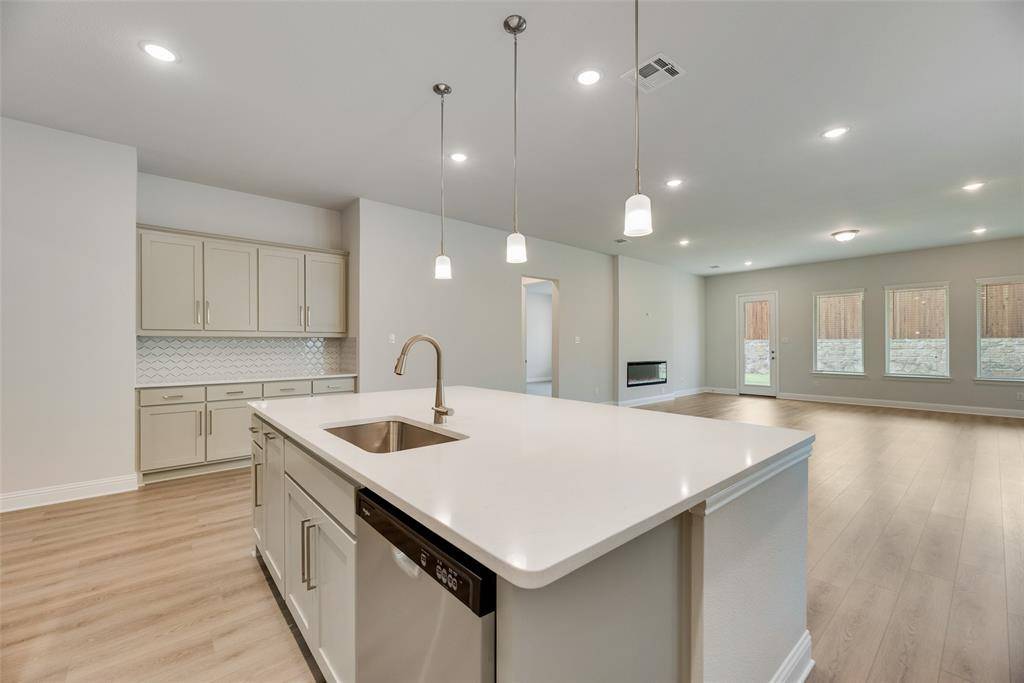 Rowlett, TX 75088,7113 El Matador Drive