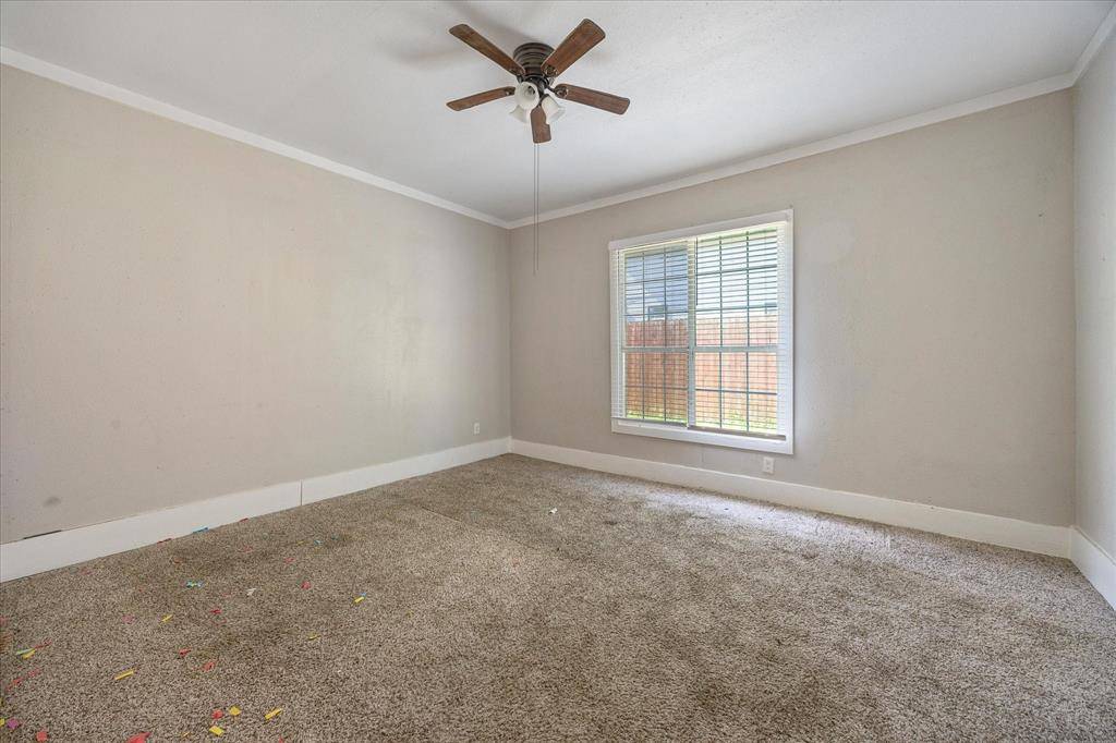 Terrell, TX 75160,608 N Adelaide Street