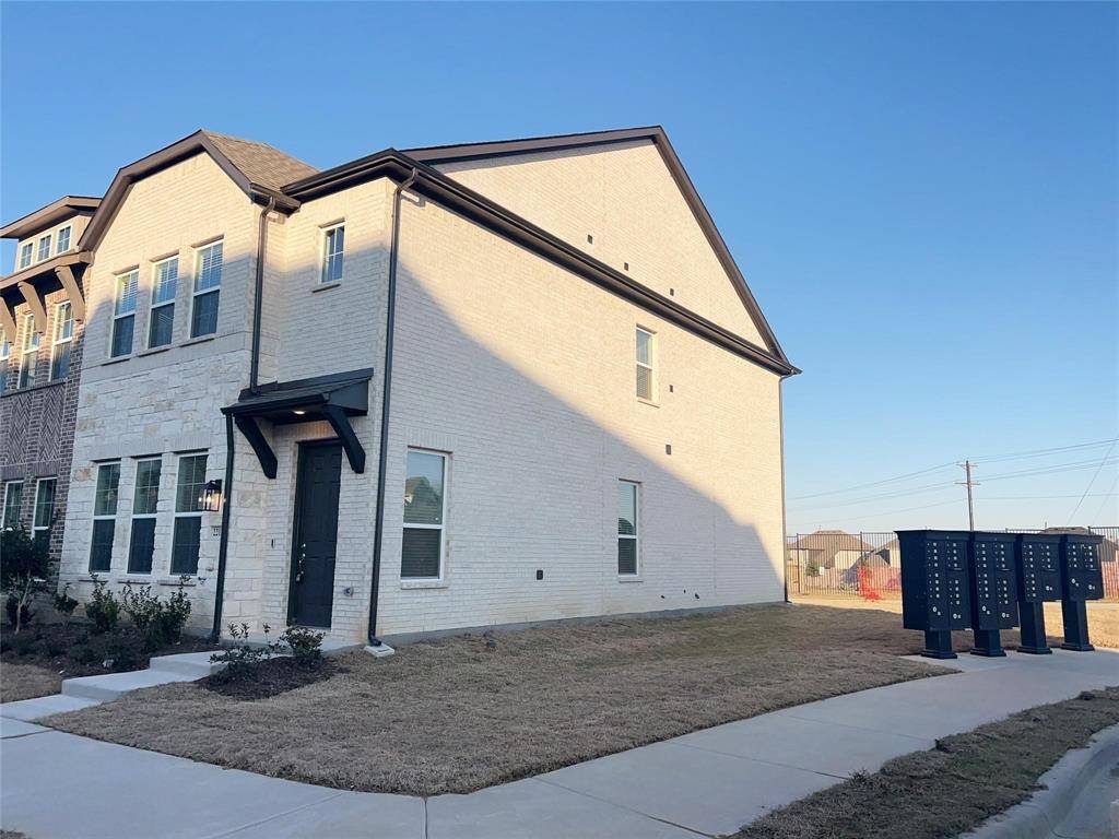 Allen, TX 75013,2212 Adena Springs Drive