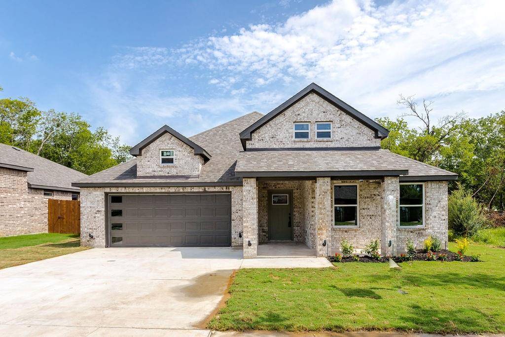 702 Crenshaw Street, Terrell, TX 75160