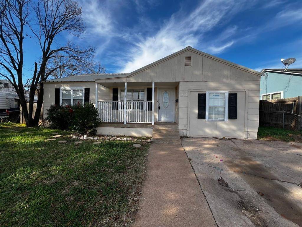1615 Woodruff Lane, Sweetwater, TX 79556