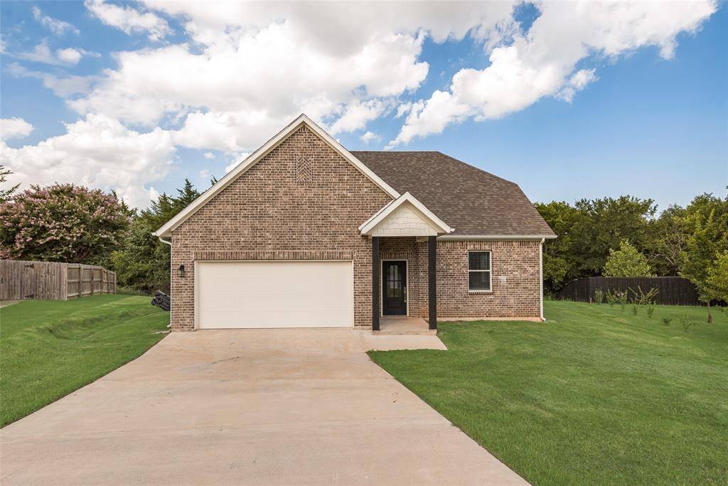 Sherman, TX 75090,1827 Fairway Drive