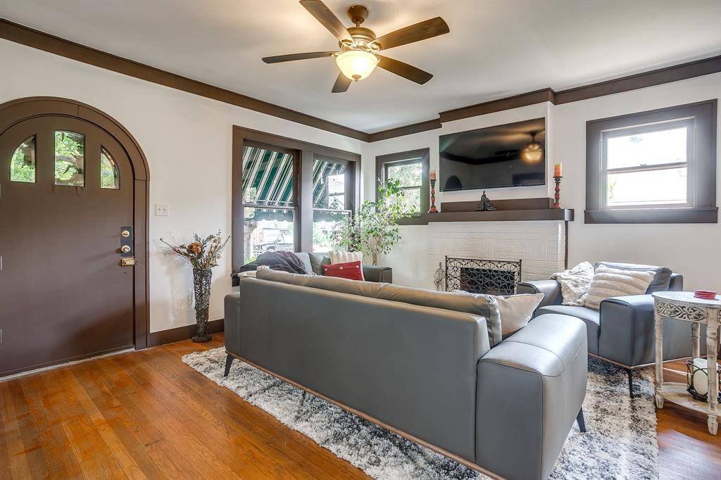 Fort Worth, TX 76103,3135 Meadowbrook Drive