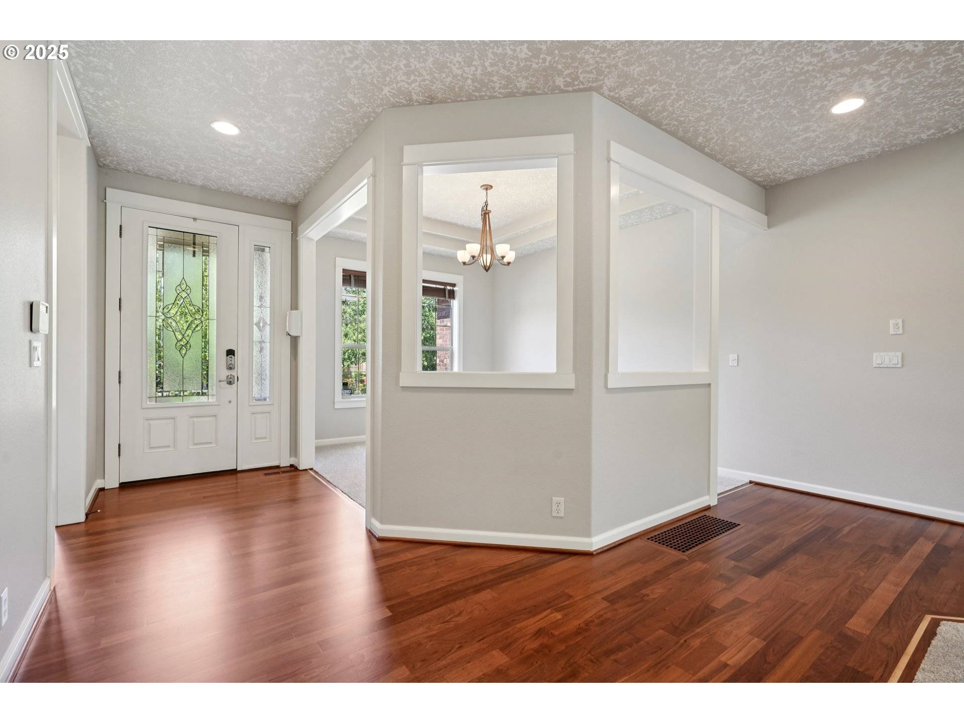Cornelius, OR 97113,724 N 31ST AVE