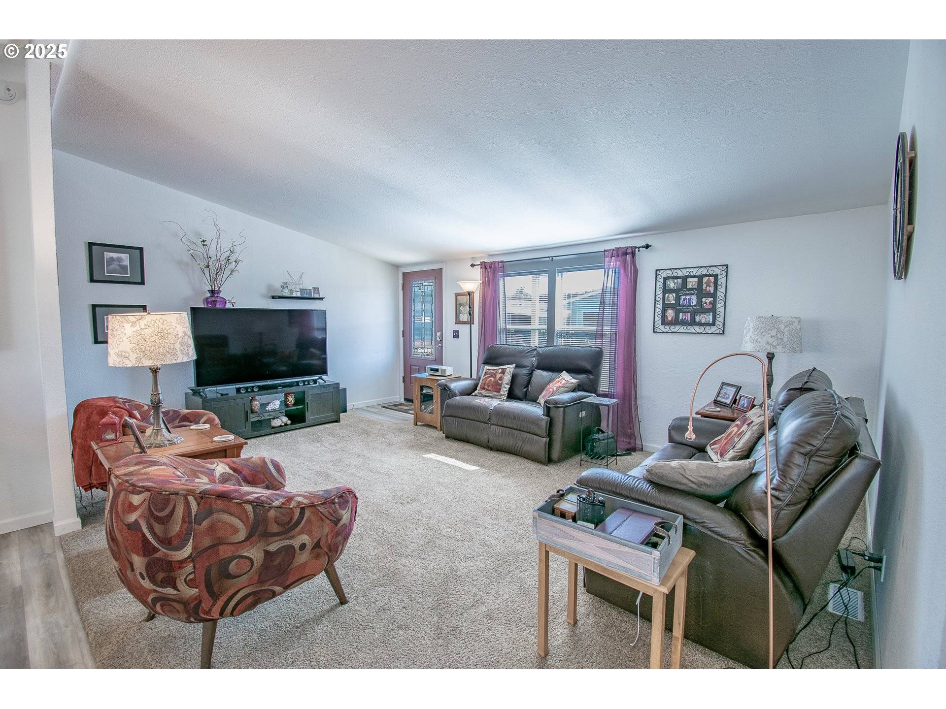 Eugene, OR 97401,3700 BABCOCK LN #144
