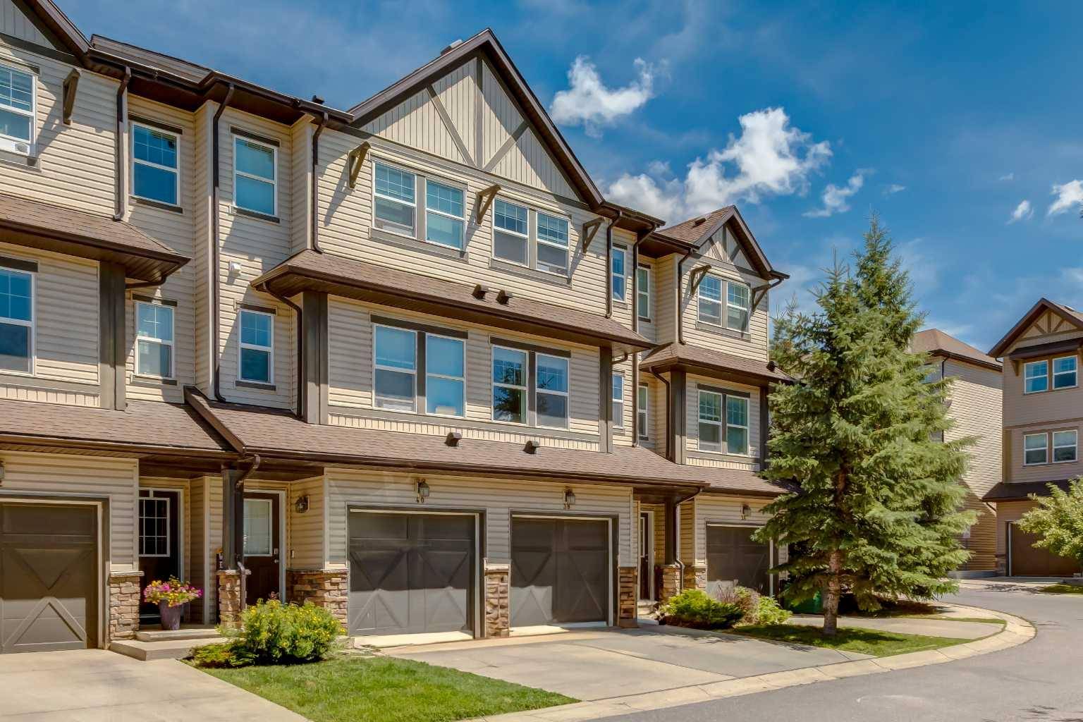 Cochrane, AB T4C 0J8,28 Heritage DR #38