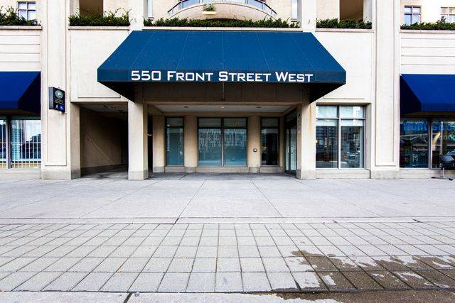Toronto C01, ON M5V 3N5,550 Front ST W #427