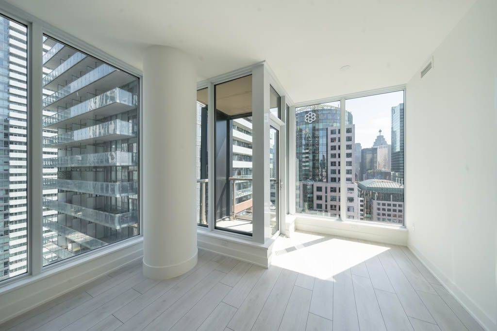Toronto C01, ON M5V 0T8,15 Mercer ST N #2306
