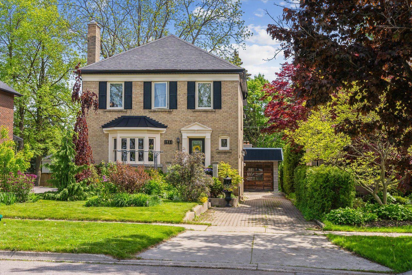649 Masson ST, Oshawa, ON L1G 5A4