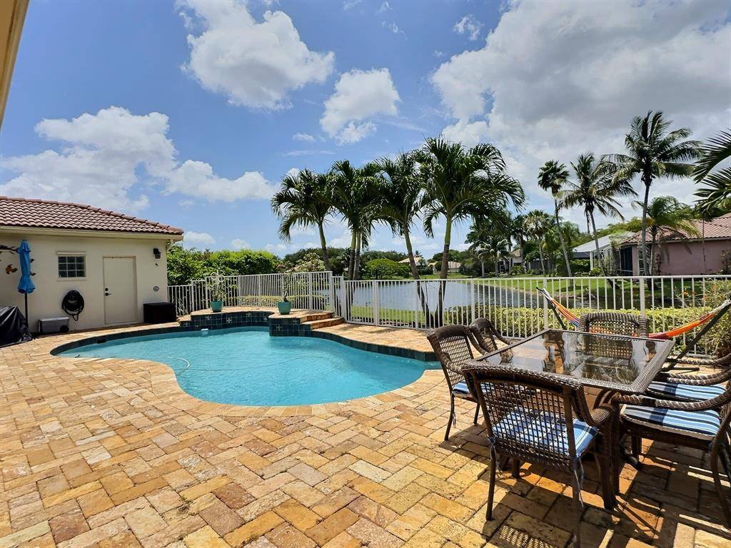Coral Springs, FL 33076,10370 NW 52nd St