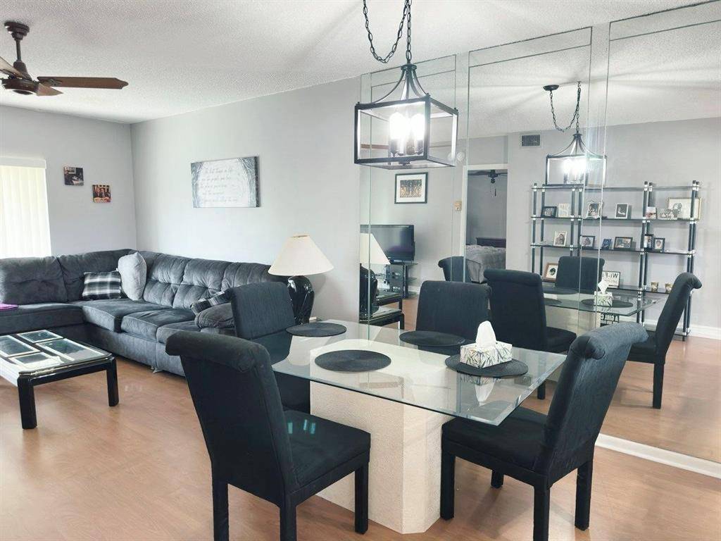 7505 NW 5th Pl #203, Margate, FL 33063