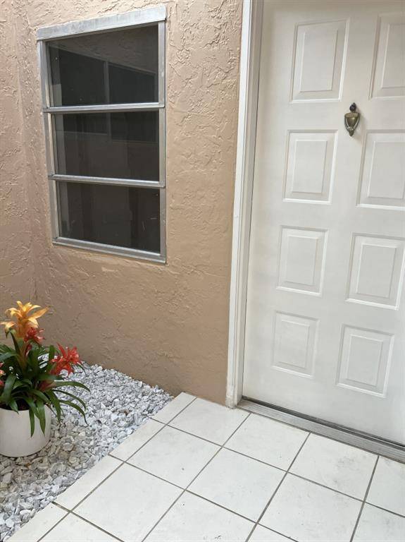 Boca Raton, FL 33496,8273 Springtree Road