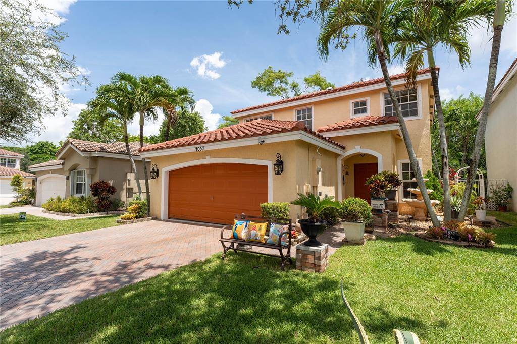 4053 Crescent Creek Dr, Coconut Creek, FL 33073
