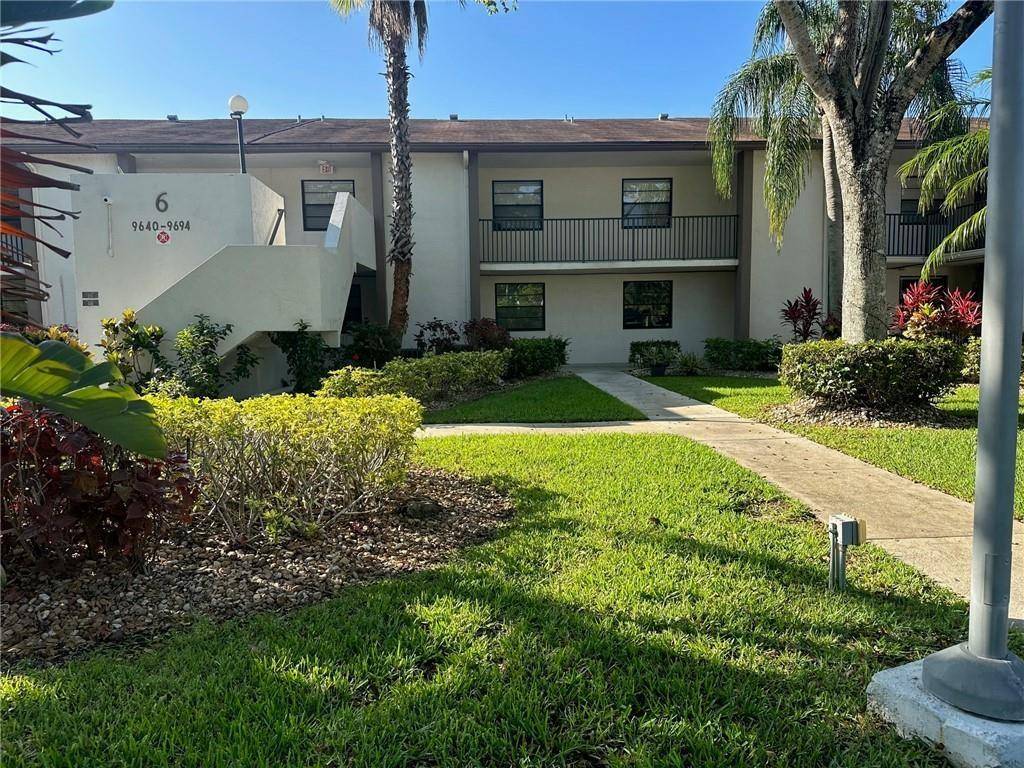 9682 W Mcnab Rd #9682, Tamarac, FL 33321