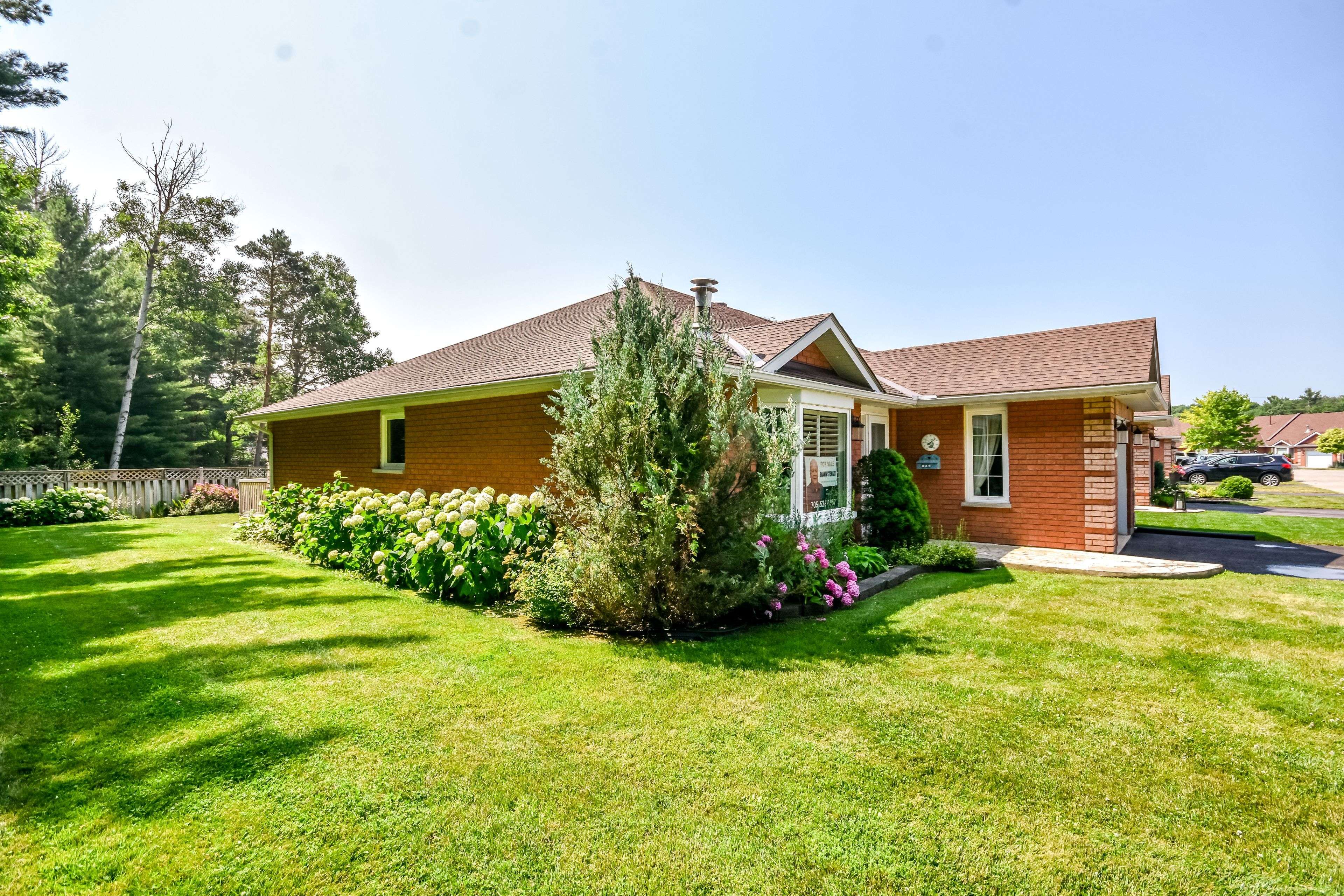 Penetanguishene, ON L9M 2H2,90 Burke ST #20
