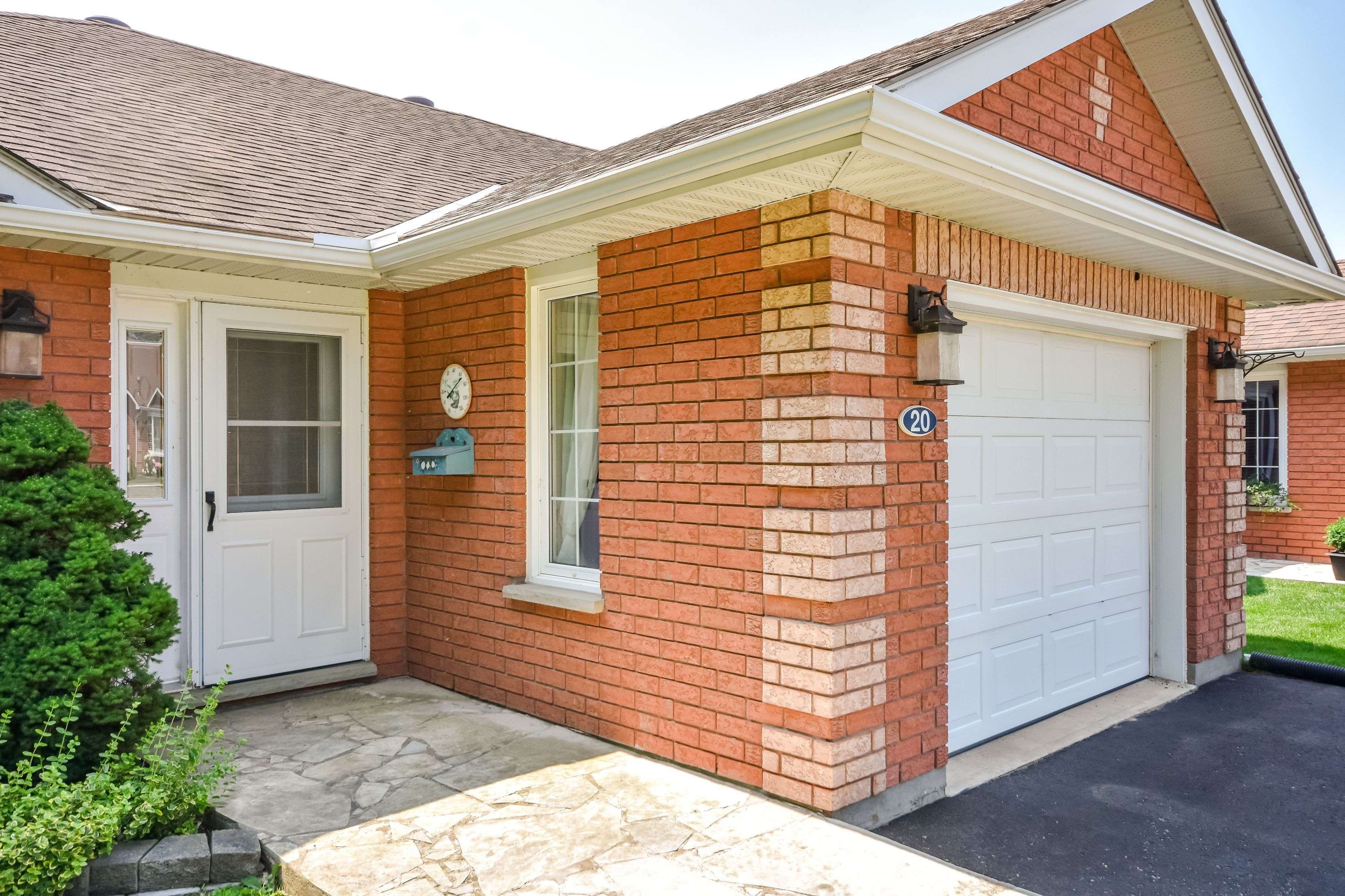 Penetanguishene, ON L9M 2H2,90 Burke ST #20