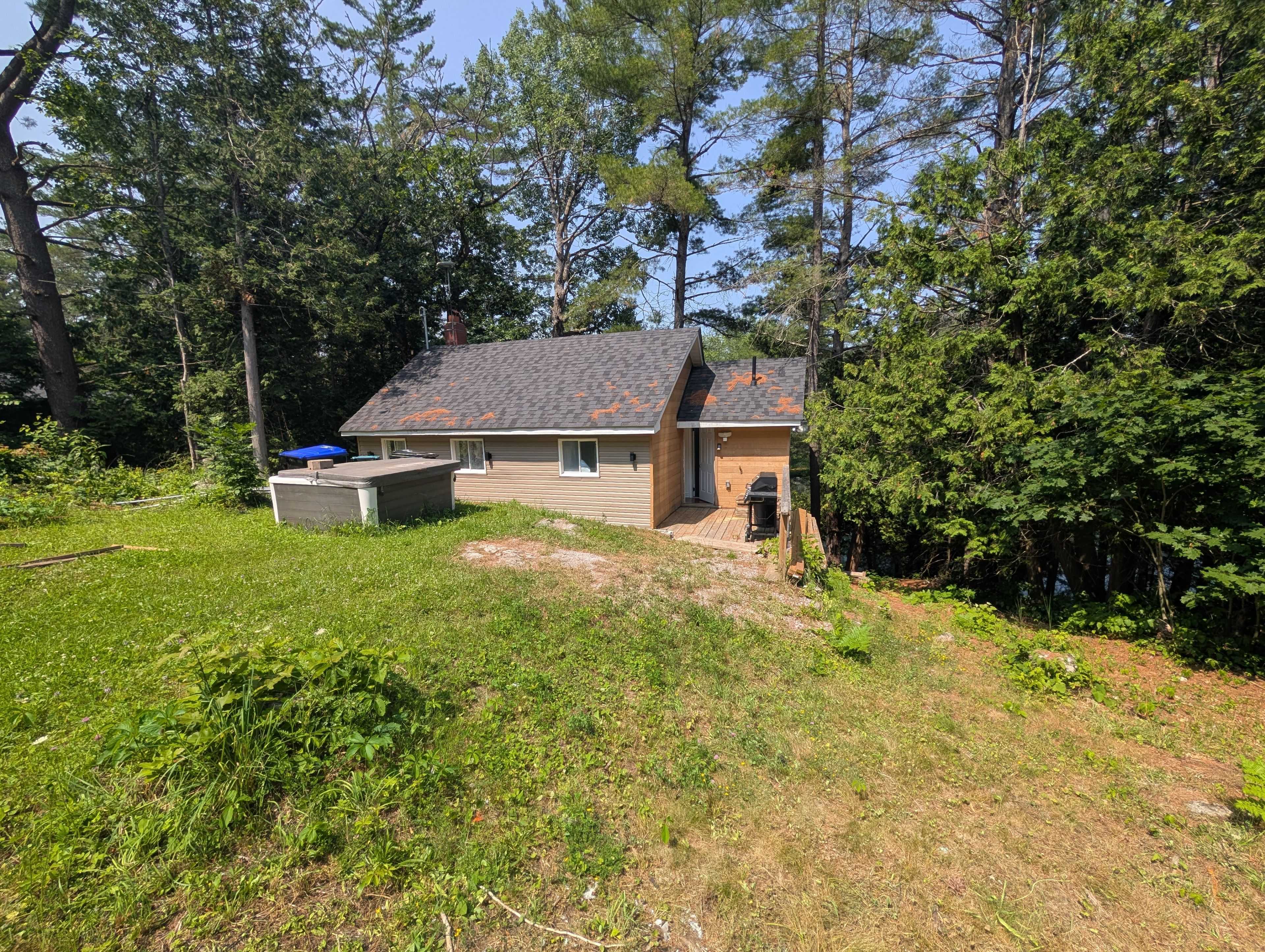 8144 Laidlaw AVE, Ramara, ON L0K 2B0