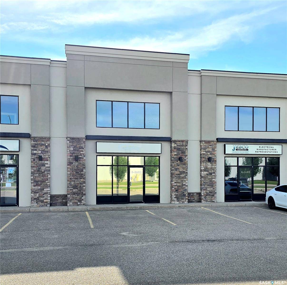 3603 Kochar AVENUE #3, Saskatoon, SK S7P 0B8