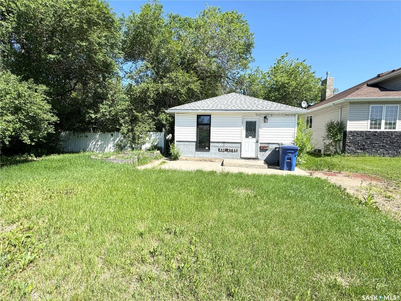 232 27th STREET, Battleford, SK S0M 0E0