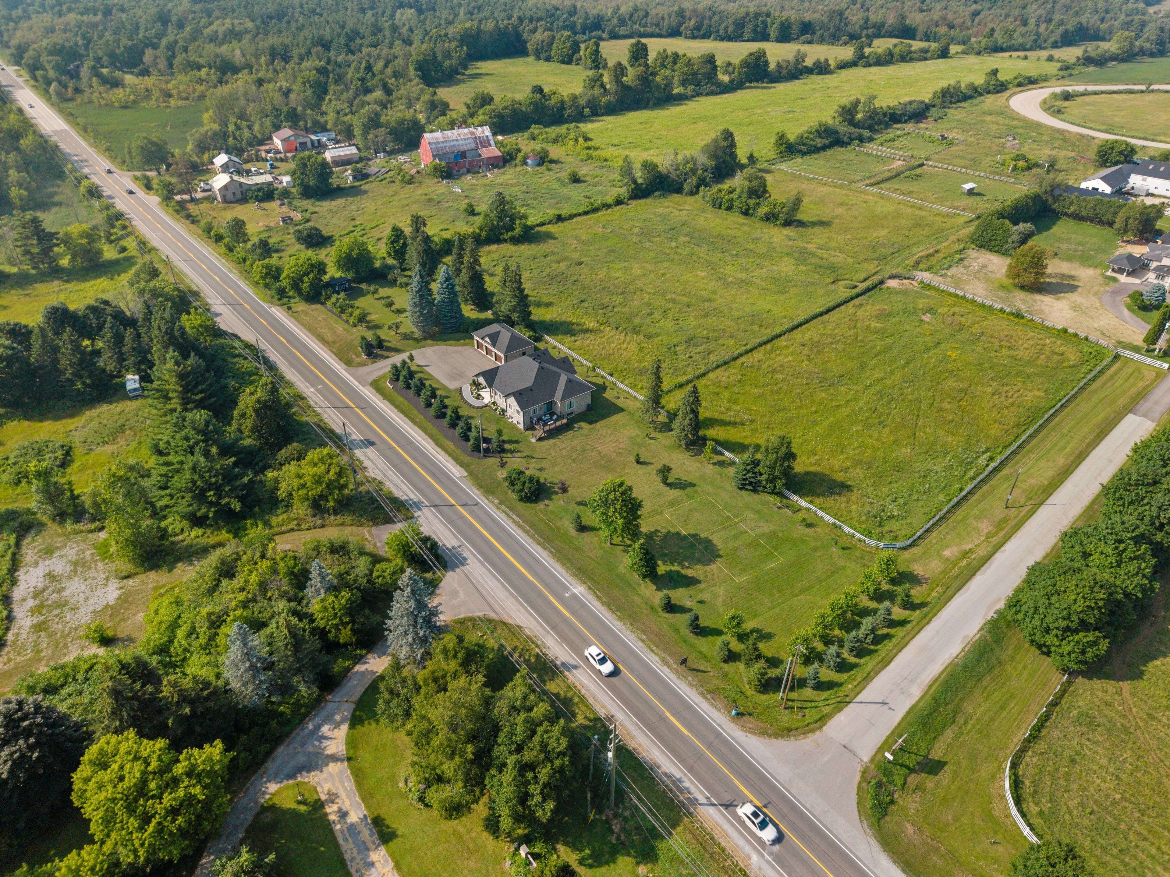 Milton, ON L0P 1B0,10223 Guelph Line