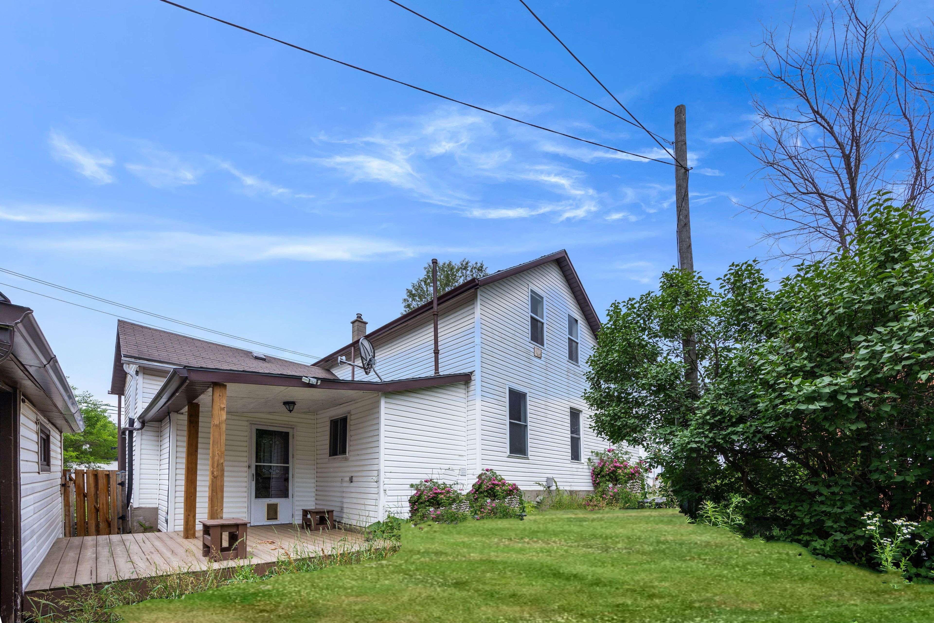 221 Samuelson ST, Cambridge, ON N1R 1K9