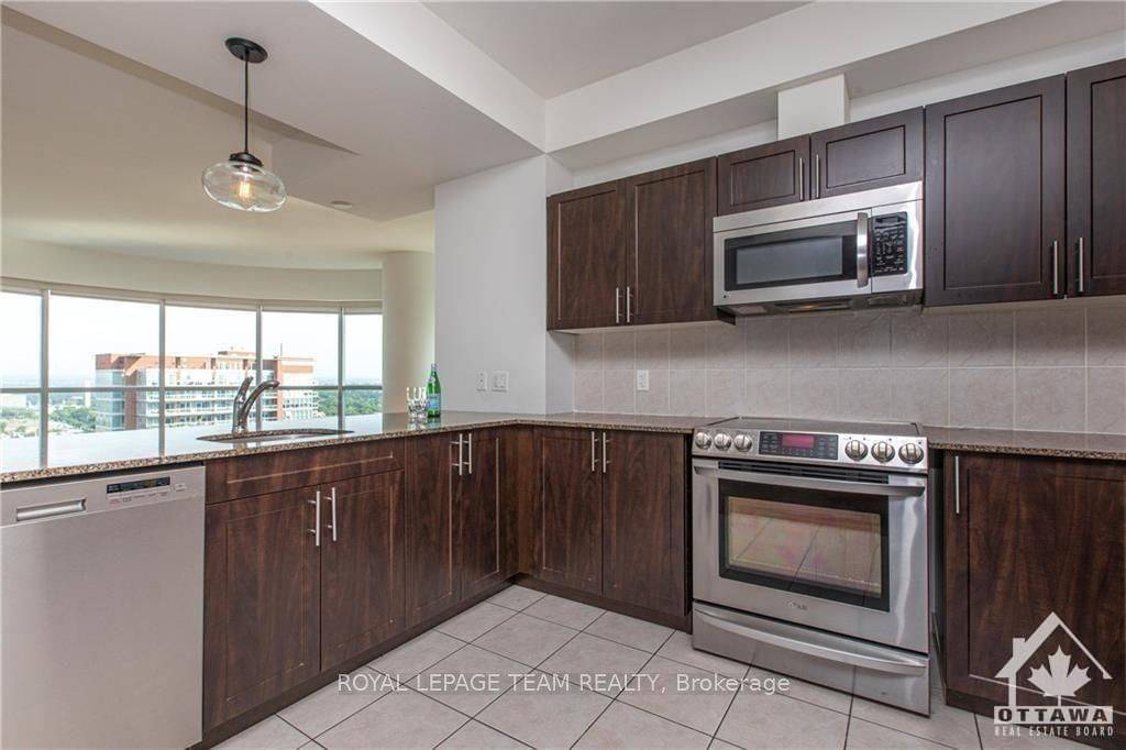 Lower Town - Sandy Hill, ON K1N 0A9,234 Rideau ST #2204