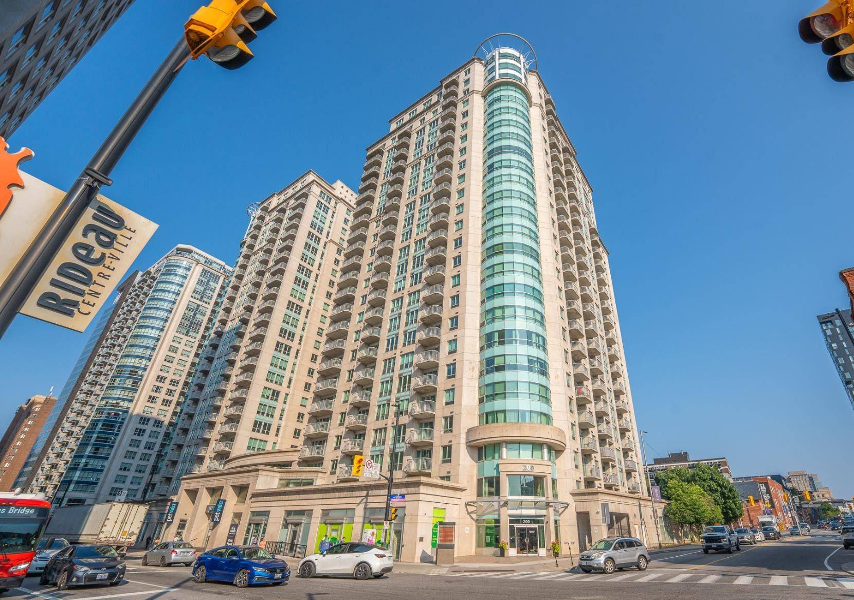 200 Rideau ST #911, Lower Town - Sandy Hill, ON K1N 5Y1